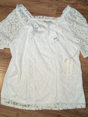 Cato White Lace Short-Sleeve Blouse